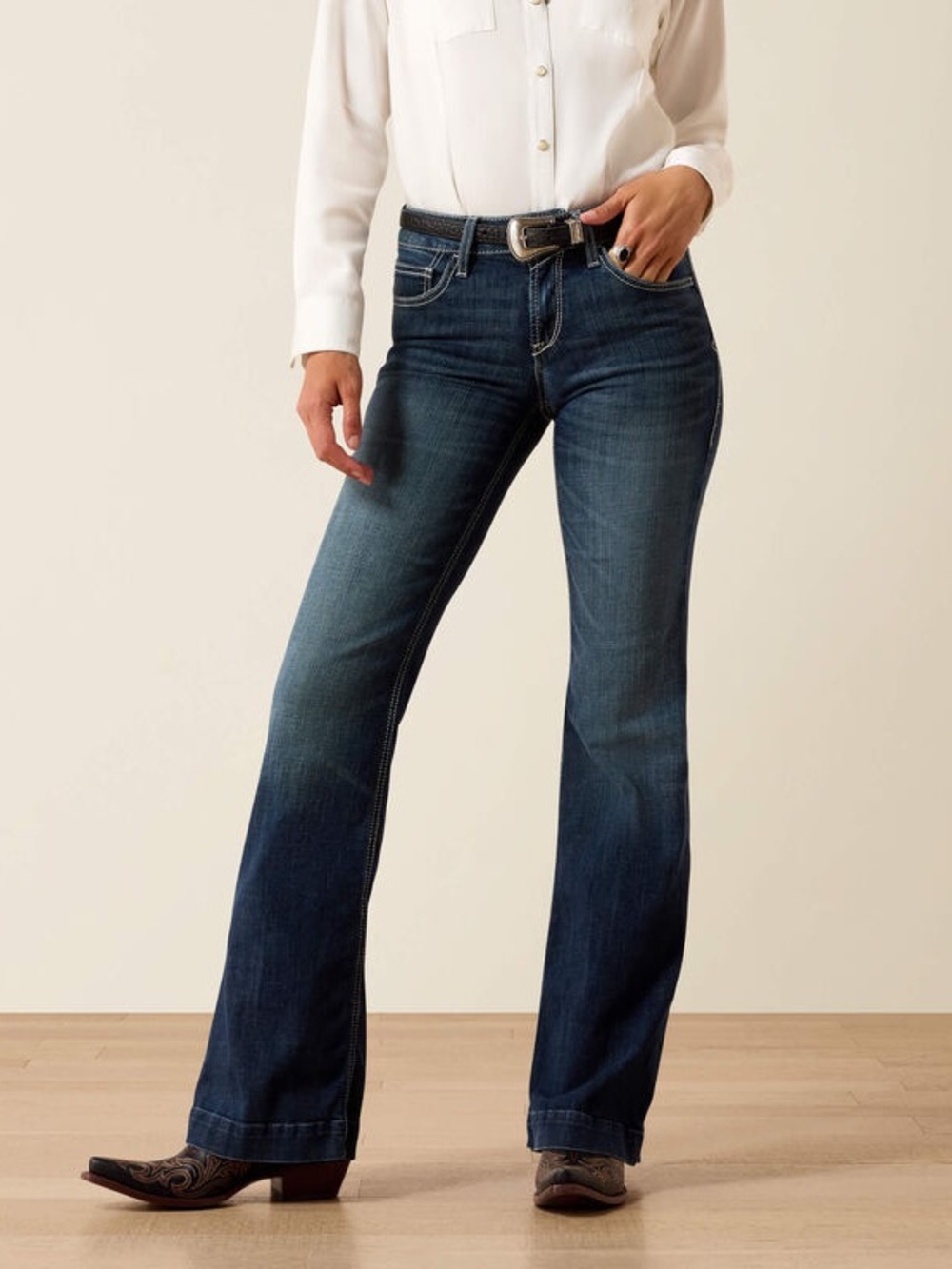 Ariat Perfect Rise Aisha Trouser Jeans | 29XL